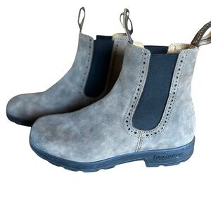 BLUNDSTONE CHELSEA BOOTS - WOMEN'S SZ 10